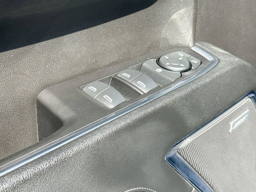 Used 2023 Chevrolet Silverado 1500 RST w/ Convenience Package II AWD/4WD image 23