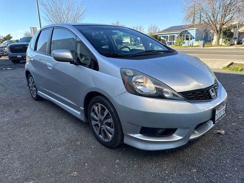 Used 2013 Honda Fit Sport image 7
