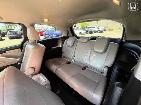 Used 2018 Honda Odyssey EX-L image 12