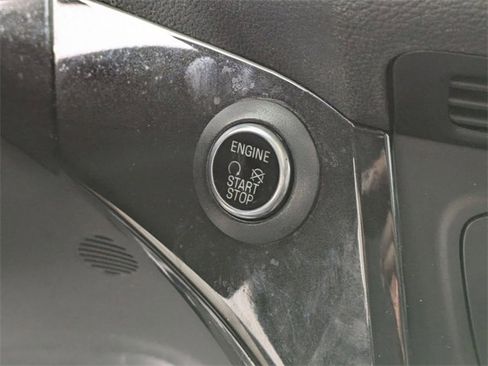 Used 2017 Ford Escape Titanium w/ Canadian Touring Package image 16