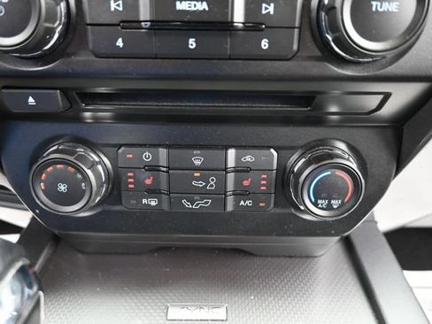 Used 2016 Ford F150 XLT w/ Equipment Group 302A Luxury AWD/4WD image 14