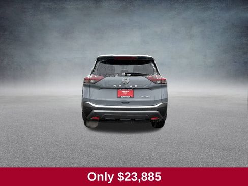 Used 2023 Nissan Rogue SL w/ SL Premium Package image 4