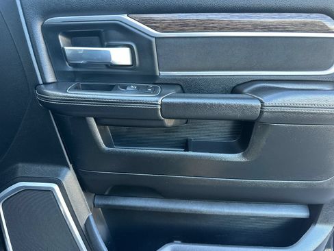 Used 2020 RAM 3500 Laramie AWD/4WD image 19
