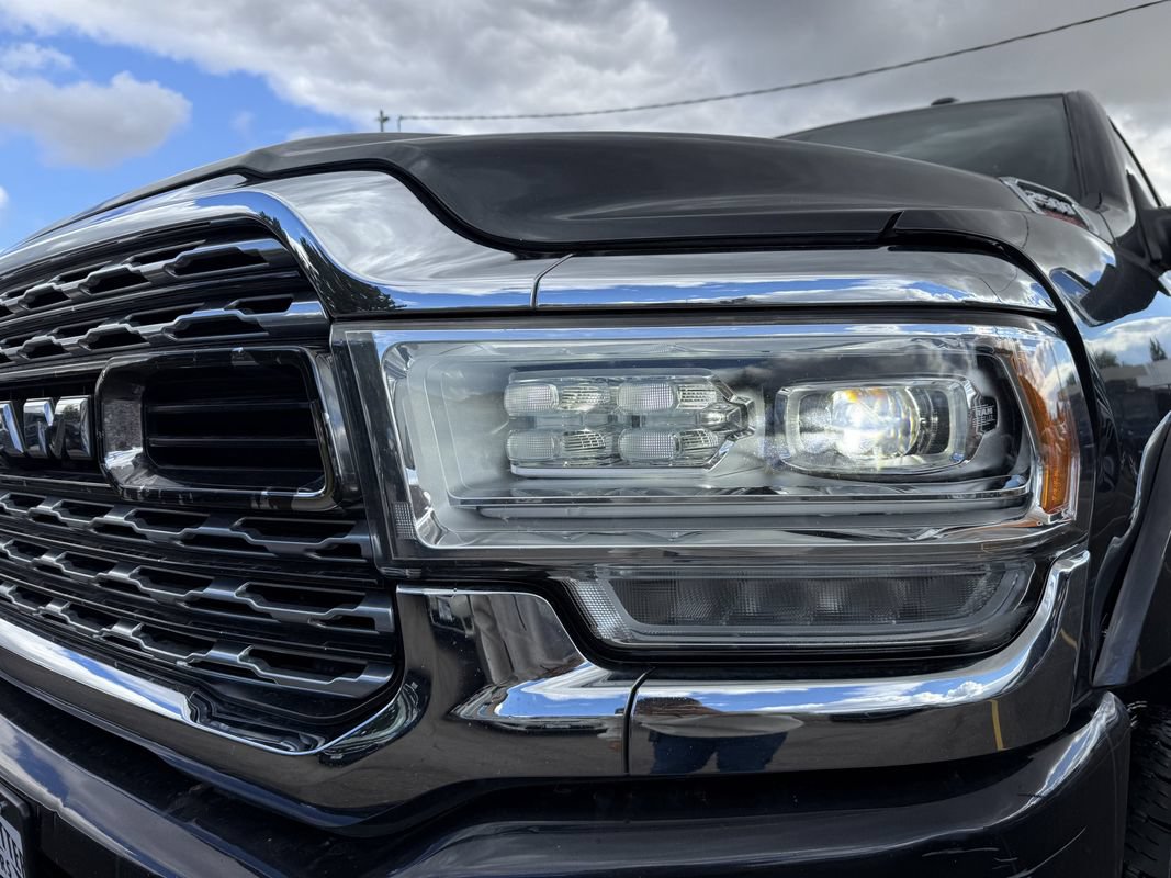 Used 2019 RAM 2500 Limited AWD/4WD image 9