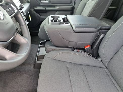 New 2026 RAM 1500 Express image 18