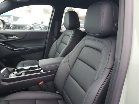 New 2026 Chevrolet Equinox LT w/ Convenience Package II image 15