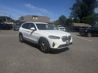 Used 2022 BMW X3 xDrive30i w/ Premium Package 2