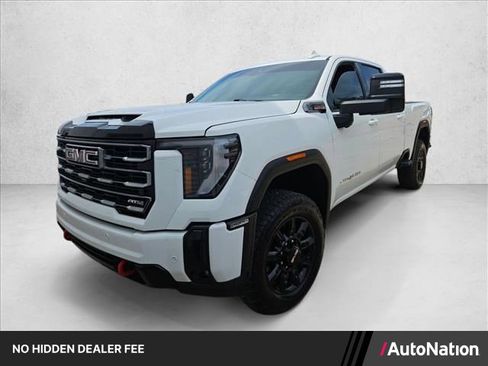 Used 2025 GMC Sierra 2500 AT4 AWD/4WD image 1