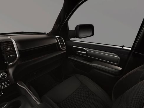 New 2026 RAM 1500 4x4 Crew Cab image 18