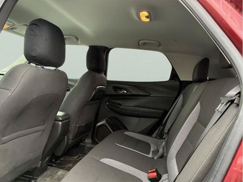 Used 2022 Chevrolet TrailBlazer LT AWD/4WD image 10