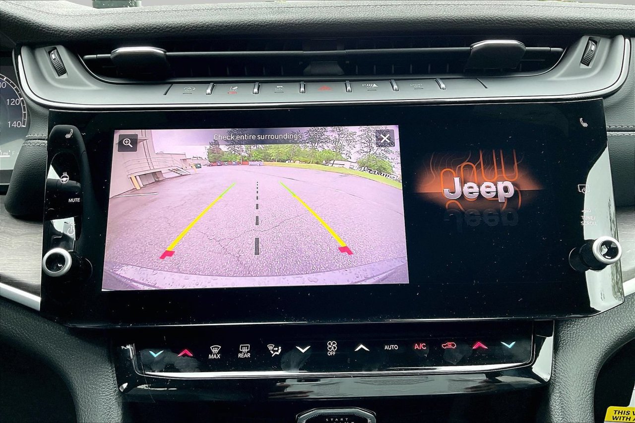 New 2026 Jeep Grand Cherokee Altitude RWD image 13