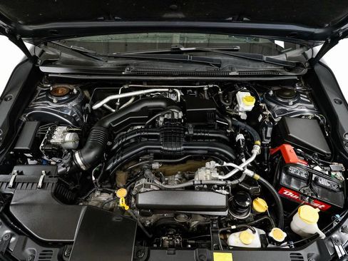 Used 2020 Subaru Impreza 2.0i Sport image 3