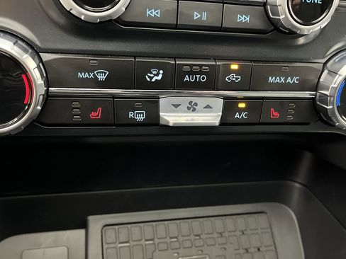 New 2025 Ford F150 XLT w/ Equipment Group 303A High image 22