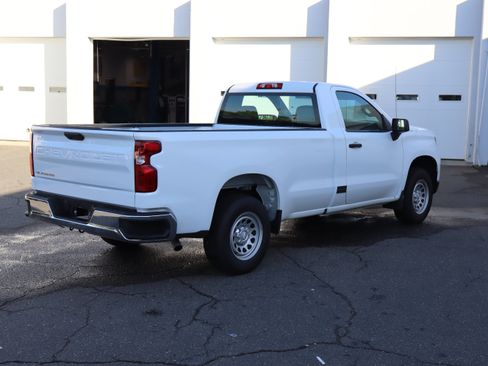 Used 2026 Chevrolet Silverado 1500 W/T RWD image 10
