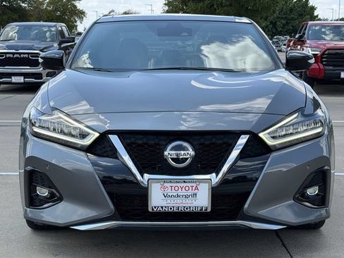 Used 2020 Nissan Maxima SR w/ Sport Mat Group FWD image 8