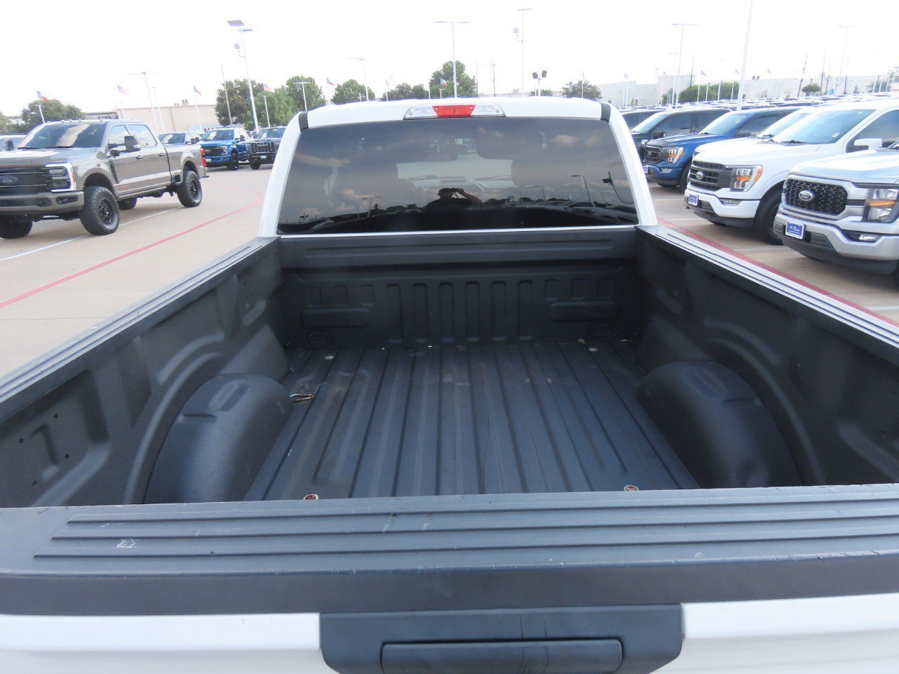 Used 2019 Ford F150 XLT RWD image 14