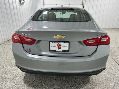 Used 2023 Chevrolet Malibu LT image 9