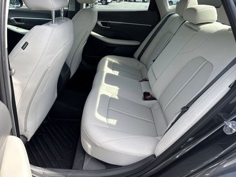 Certified 2024 Hyundai Sonata SEL w/ Convenience Package FWD image 20