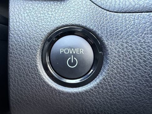 Certified 2025 Toyota Camry SE image 20