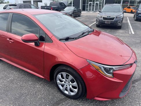 Used 2021 Toyota Corolla LE FWD image 11