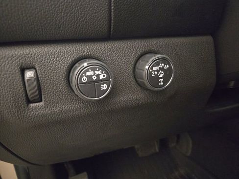 Used 2021 Chevrolet Colorado ZR2 w/ ZR2 Dusk Special Edition image 7