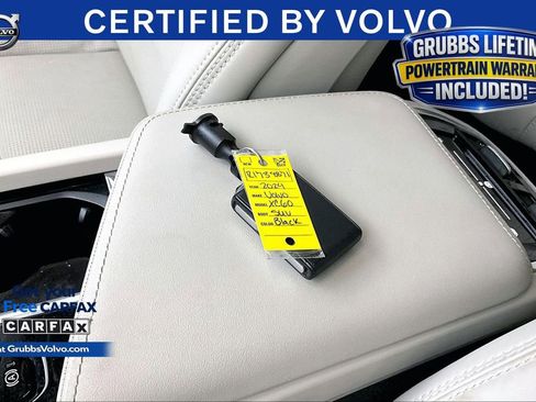 Certified 2024 Volvo XC60 B5 Ultimate w/ Protection Package Premier AWD/4WD image 11