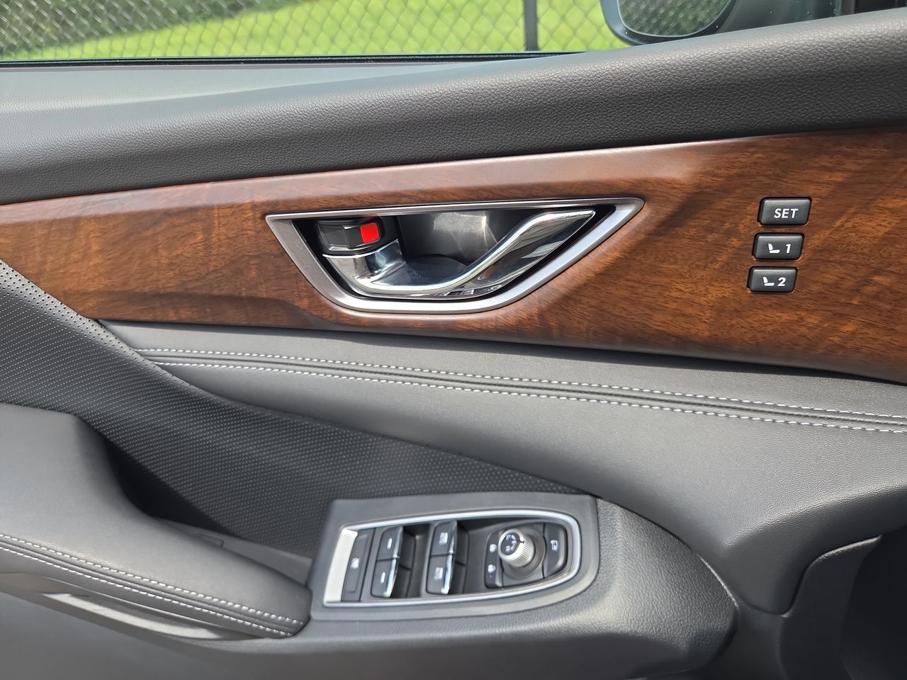 Used 2025 Subaru Ascent Touring AWD/4WD image 18