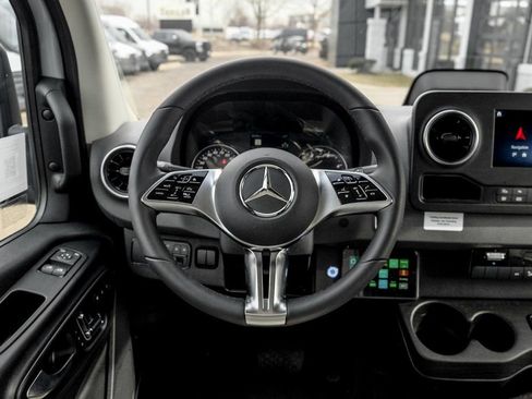 New 2025 Mercedes-Benz Sprinter 3500 image 23