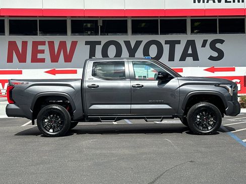 New 2026 Toyota Tundra Limited AWD/4WD image 6