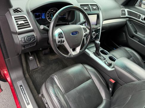 Used 2013 Ford Explorer Sport AWD/4WD image 12