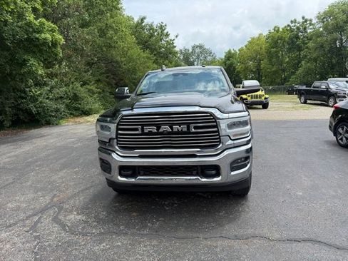 Used 2019 RAM 2500 Laramie AWD/4WD image 2