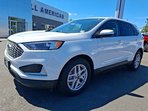 Certified 2023 Ford Edge SEL AWD/4WD image 5