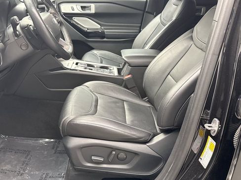 Used 2023 Ford Explorer ST w/ Equipment Group 401A AWD/4WD image 11