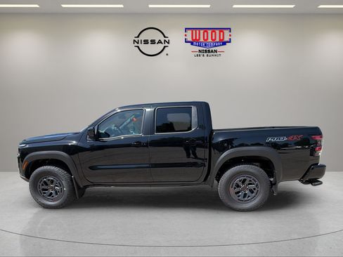 New 2026 Nissan Frontier PRO-4X w/ Tow Package AWD/4WD image 5