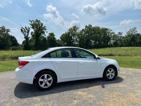 Used 2015 Chevrolet Cruze LT FWD image 8