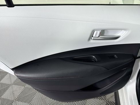 Used 2023 Toyota Corolla SE FWD image 25