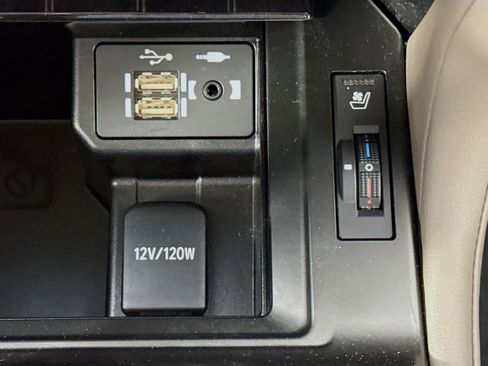 Certified 2022 Lexus GX 460 Luxury w/ Off Road Package image 21