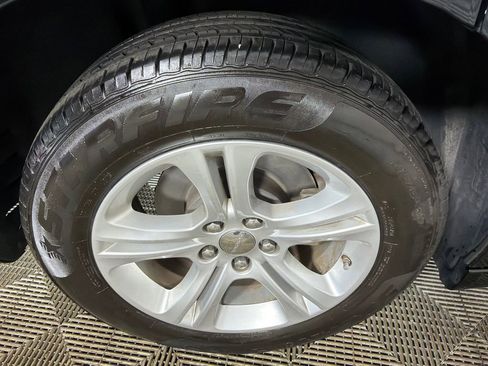 Used 2023 Dodge Charger SXT RWD image 17