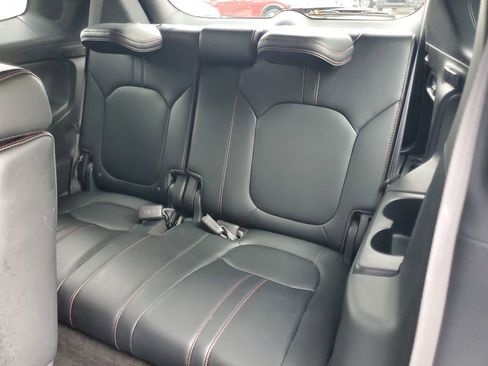 Used 2025 Honda Pilot Black Edition image 10