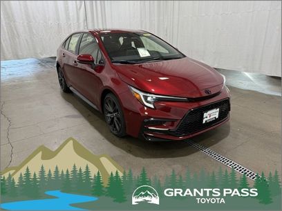 New 2026 Toyota Corolla SE w/ SE Package