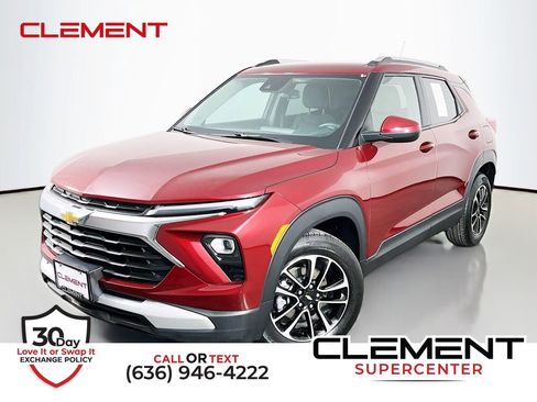 Used 2024 Chevrolet TrailBlazer LT w/ Driver Confidence Package FWD image 1