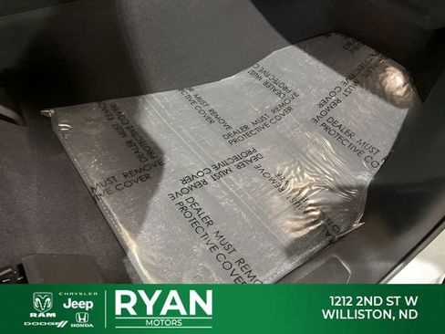New 2026 Jeep Grand Wagoneer L Limited AWD/4WD image 24