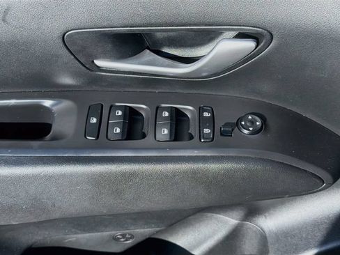 Used 2024 Hyundai Tucson SE FWD image 17