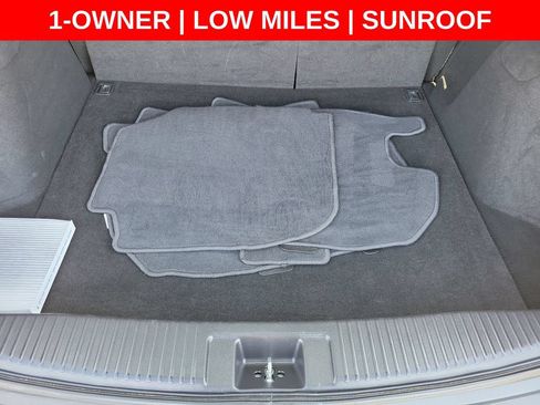 Used 2018 Honda HR-V EX image 11