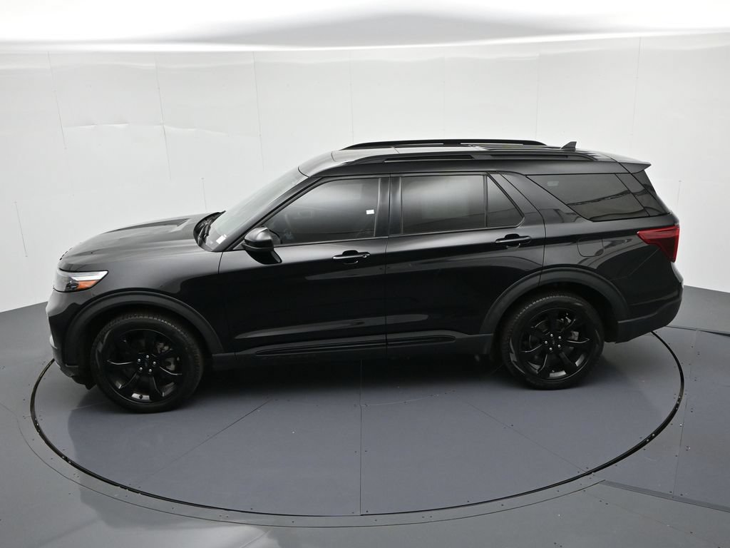 Used 2023 Ford Explorer ST-Line w/ Class IV Trailer Tow Package AWD/4WD image 18