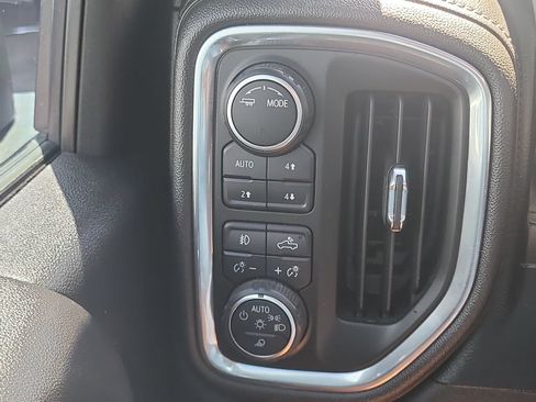 Used 2020 Chevrolet Silverado 2500 LTZ w/ LTZ Plus Package AWD/4WD image 31