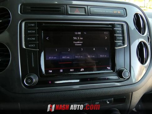 Used 2017 Volkswagen Tiguan S AWD/4WD image 57