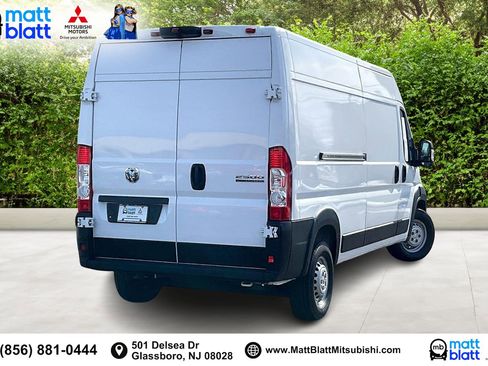 Used 2025 RAM ProMaster 2500 w/ Convenience Group image 14