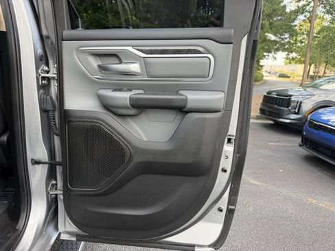 Used 2019 RAM 1500 Big Horn AWD/4WD image 27