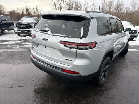 New 2025 Jeep Grand Cherokee L Limited AWD/4WD image 8